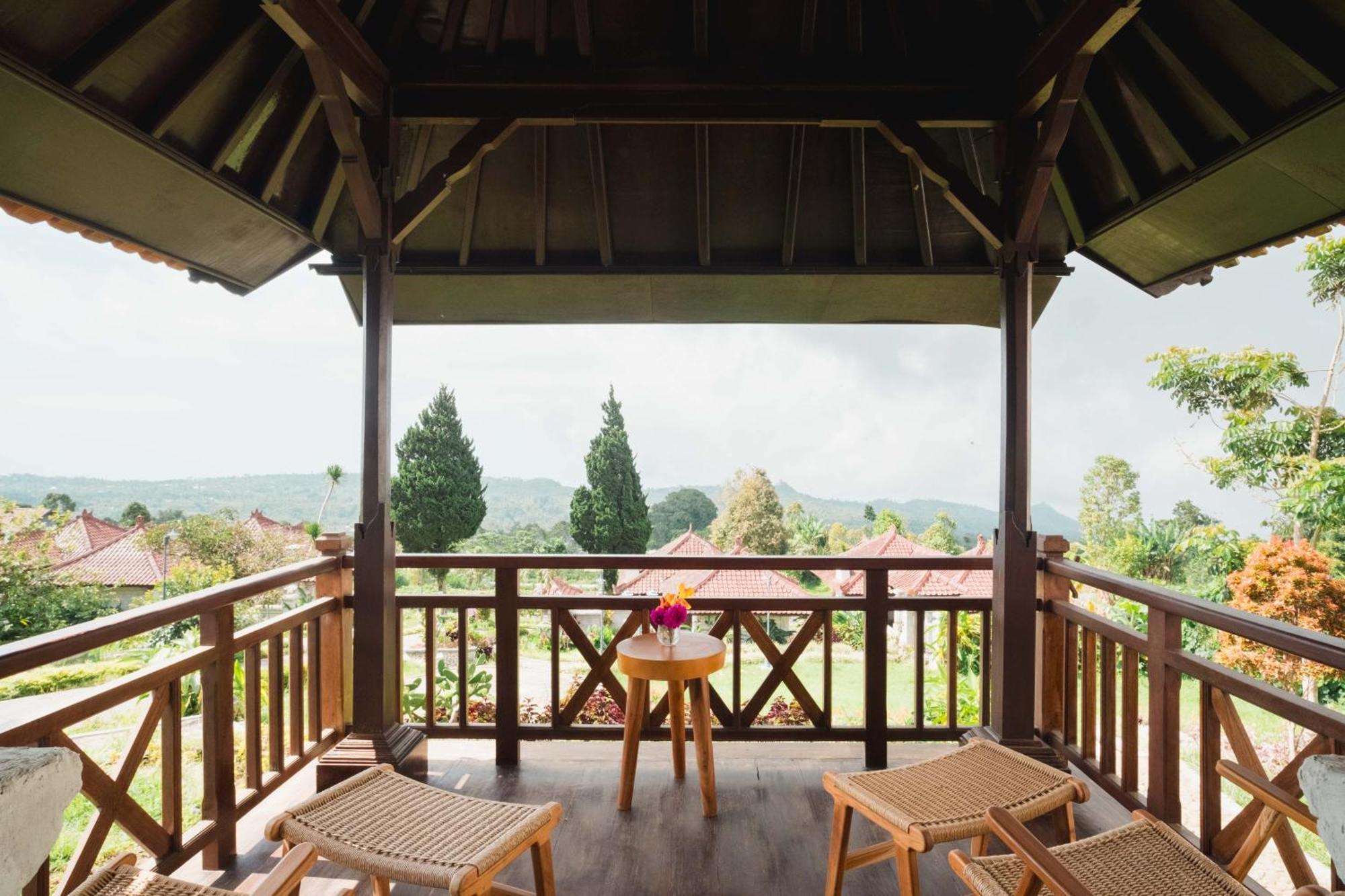 Girihill Farmhouse Munduk エクステリア 写真